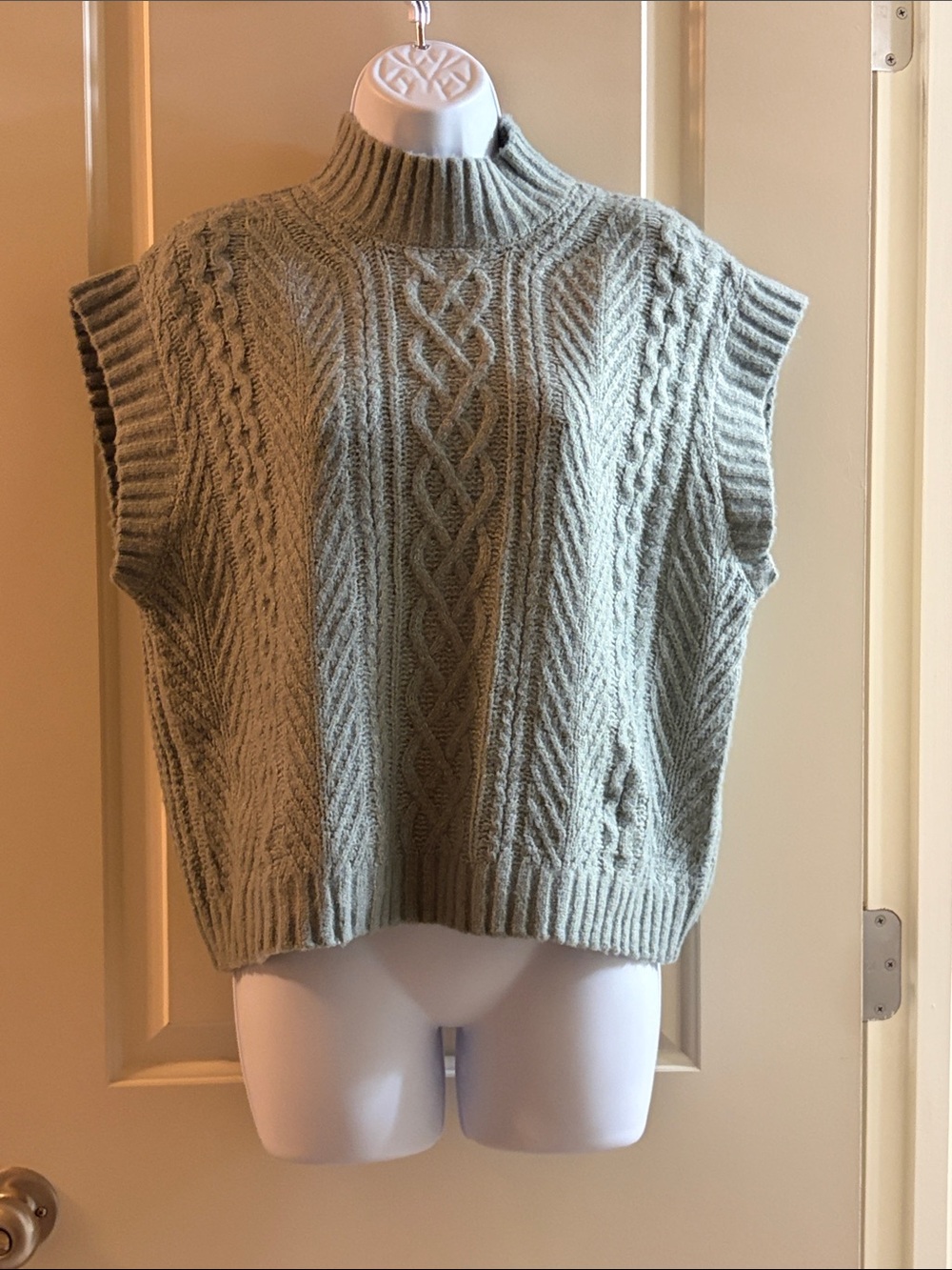 Sleeveless Cable Knit Mock Neck Sweater Vest - Sage Green